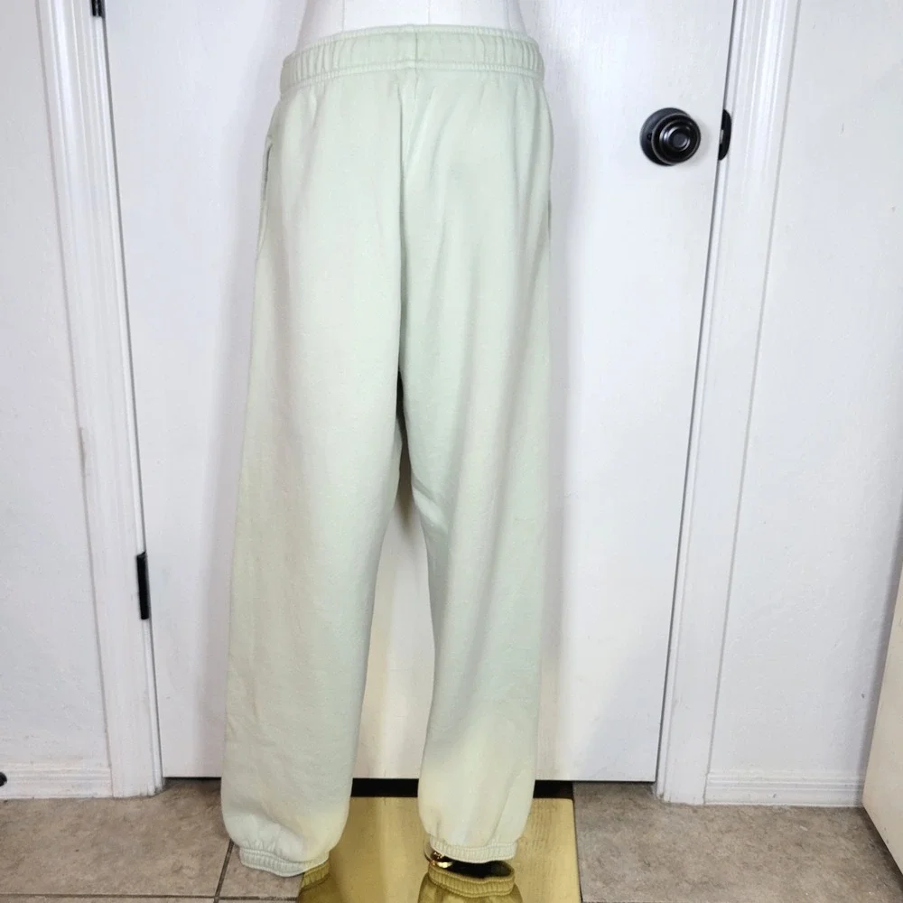 TNA Aritzia Sage Green Sweatpants Size Small Cozy High Rise Lounge Joggers